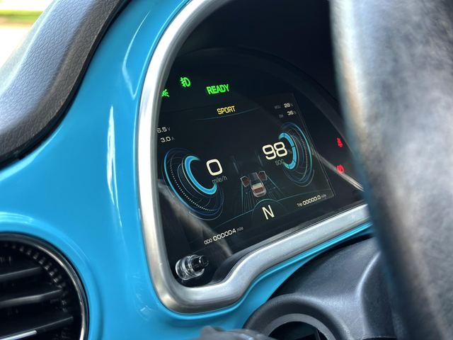 REV M2 digital gauge cluster